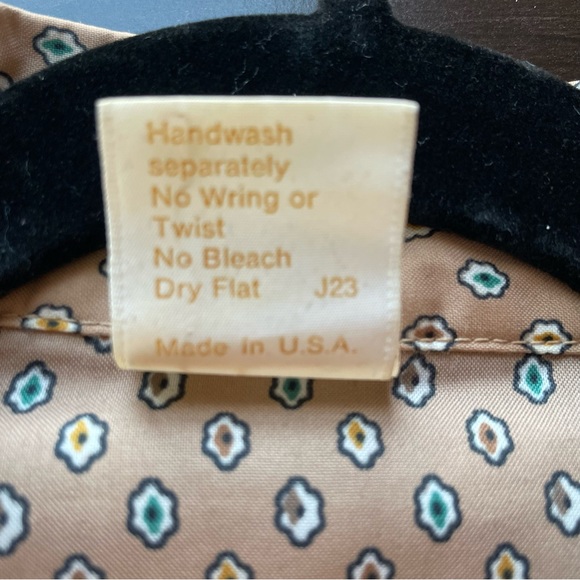 Vintage Jantzen Pleated Button Down Blouse Dress Shirt Size 16 Tan Brown Dots - Picture 7 of 9